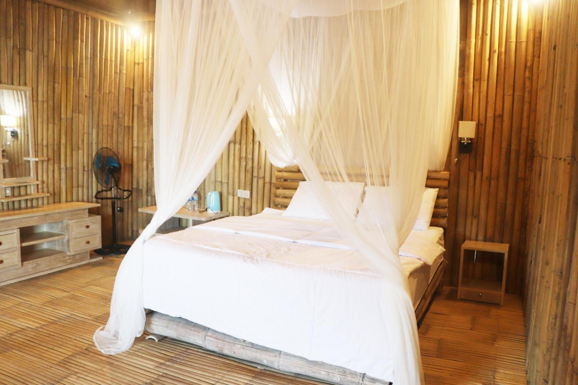 Loca Lobo Lodges Riung, Flores Dış mekan fotoğraf